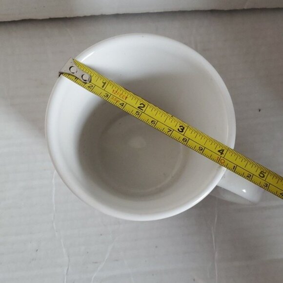 FIESTAWARE FIESTA CERAMIC WHITE TAPERED MUG CUP MERRY AND BRIGHT HOLIDAY 15 FLOZ - Picture 3 of 16